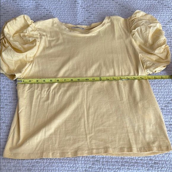 Zara Women's Yellow Puffed Short Sleeve Top Size Large EUC - Picture 3 of 5